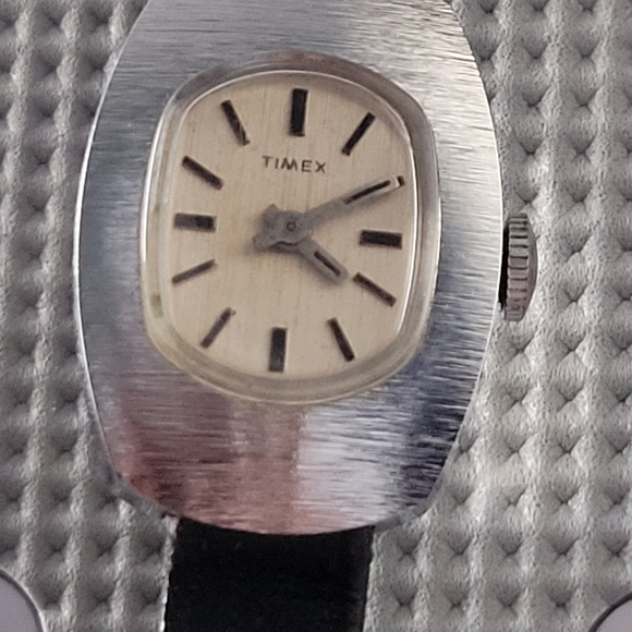 Vintage Timex watch - Picture 3 of 7
